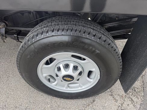 Used 2018 Chevrolet Silverado 2500 W/T w/ WT Fleet Convenience Package image 10