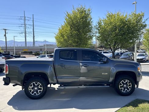 Used 2016 GMC Canyon SLE w/ All Terrain Package AWD/4WD image 6