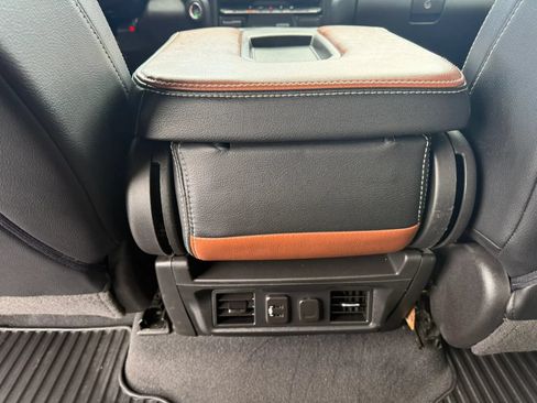Used 2019 Chevrolet Silverado 1500 LT w/ All-Star Edition AWD/4WD image 36