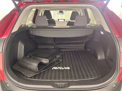 Used 2024 Toyota RAV4 XLE w/ Convenience Package image 26