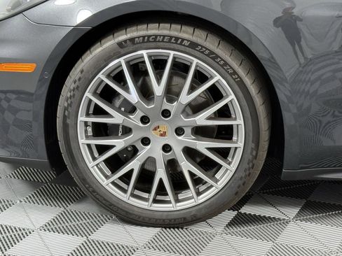 New 2025 Porsche Panamera image 12