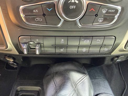 Used 2014 RAM 3500 Big Horn AWD/4WD image 16