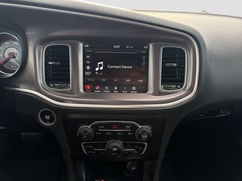 Used 2019 Dodge Charger SXT w/ Cold Weather Package AWD/4WD image 16