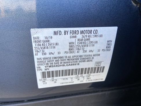 Used 2020 Ford Explorer XLT w/ Equipment Group 202A AWD/4WD image 33