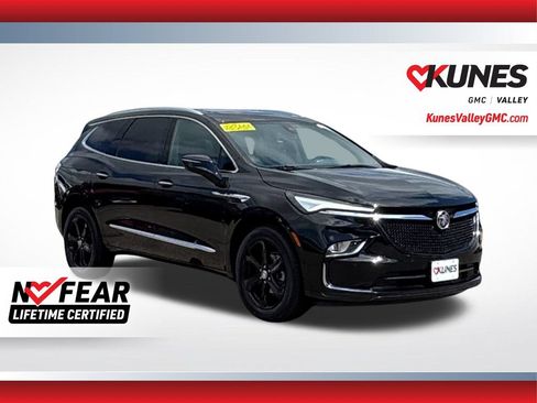 Used 2023 Buick Enclave Essence w/ Experience Buick Package AWD/4WD image 1