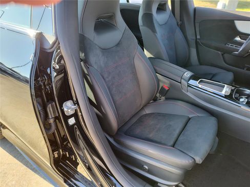 New 2026 Mercedes-Benz CLA 250 image 12