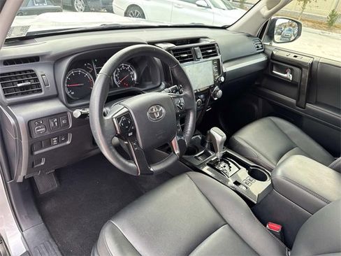Used 2024 Toyota 4Runner TRD Off-Road Premium image 18