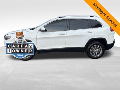 Used 2021 Jeep Cherokee Latitude Plus w/ Sun & Sound Group