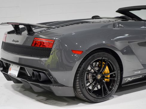 Used 2012 Lamborghini Gallardo LP 570-4 Performante AWD/4WD image 22