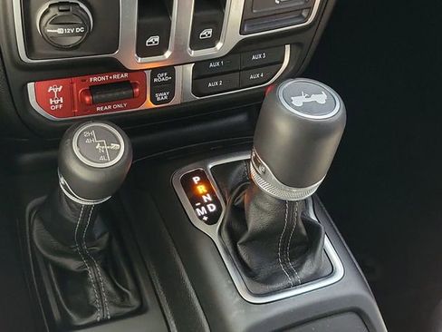 Used 2026 Jeep Wrangler Rubicon image 30