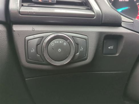 Used 2014 Ford Fusion SE image 27