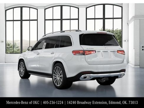 New 2026 Mercedes-Benz GLS 580 4MATIC image 28