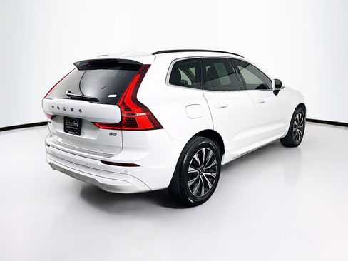 Used 2023 Volvo XC60 B5 Core w/ Protection Package Premier FWD image 9