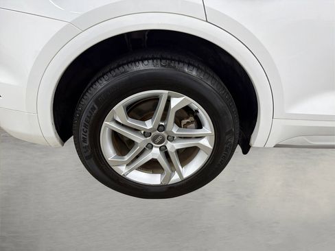 Used 2018 Audi Q5 2.0T Premium image 17