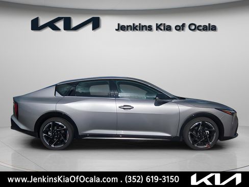 New 2026 Kia K4 GT-Line image 2