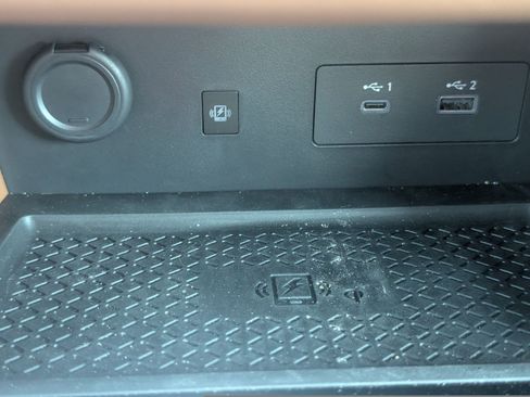 Used 2025 Nissan Pathfinder Platinum w/ Cargo Package FWD image 21