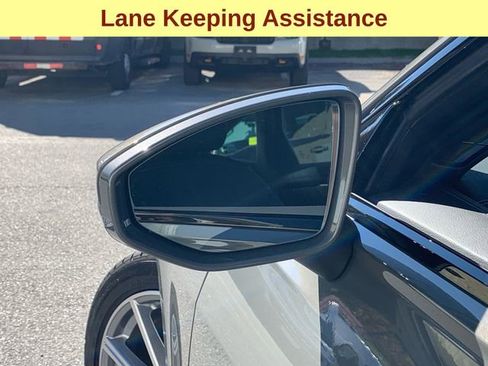 Used 2025 Audi A6 2.0T Premium image 8