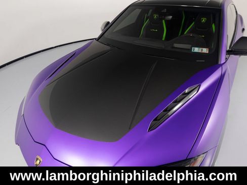 Used 2024 Lamborghini Urus Performante AWD/4WD image 45