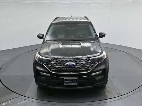 Certified 2022 Ford Explorer XLT w/ Equipment Group 202A image 43