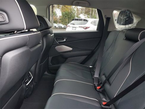 New 2026 Acura RDX SH-AWD w/ Advance Package image 13