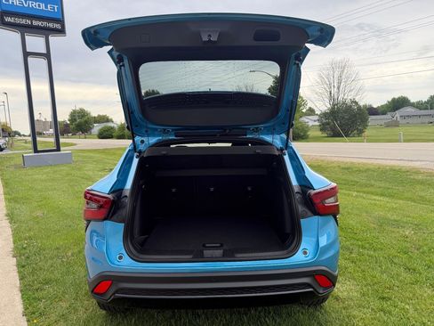 Used 2026 Chevrolet Trax RS w/ Driver Confidence Package FWD image 11