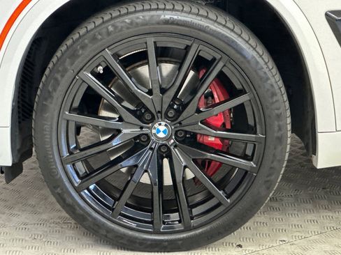 Certified 2025 BMW X5 sDrive40i w/ M Sport Package RWD image 12