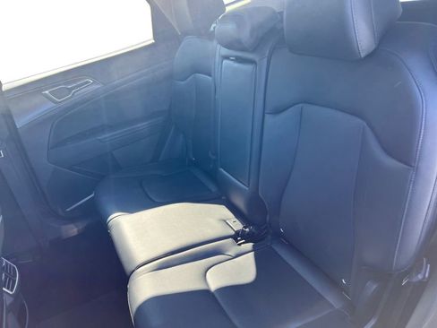 Used 2023 Kia Sportage EX image 13