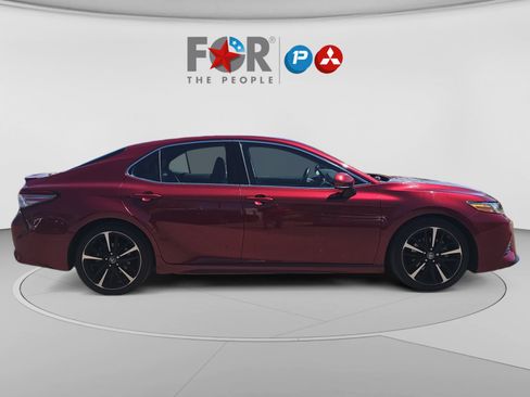 Used 2018 Toyota Camry XSE w/ Driver Assist Package FWD image 6