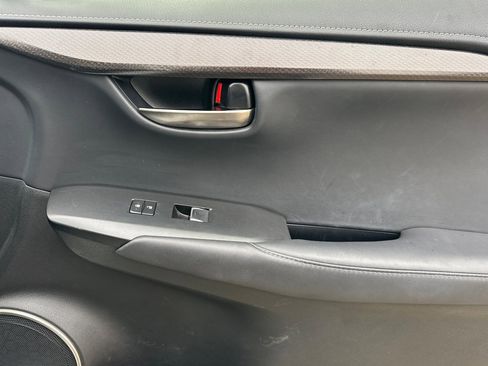 Used 2019 Lexus NX 300 FWD image 21