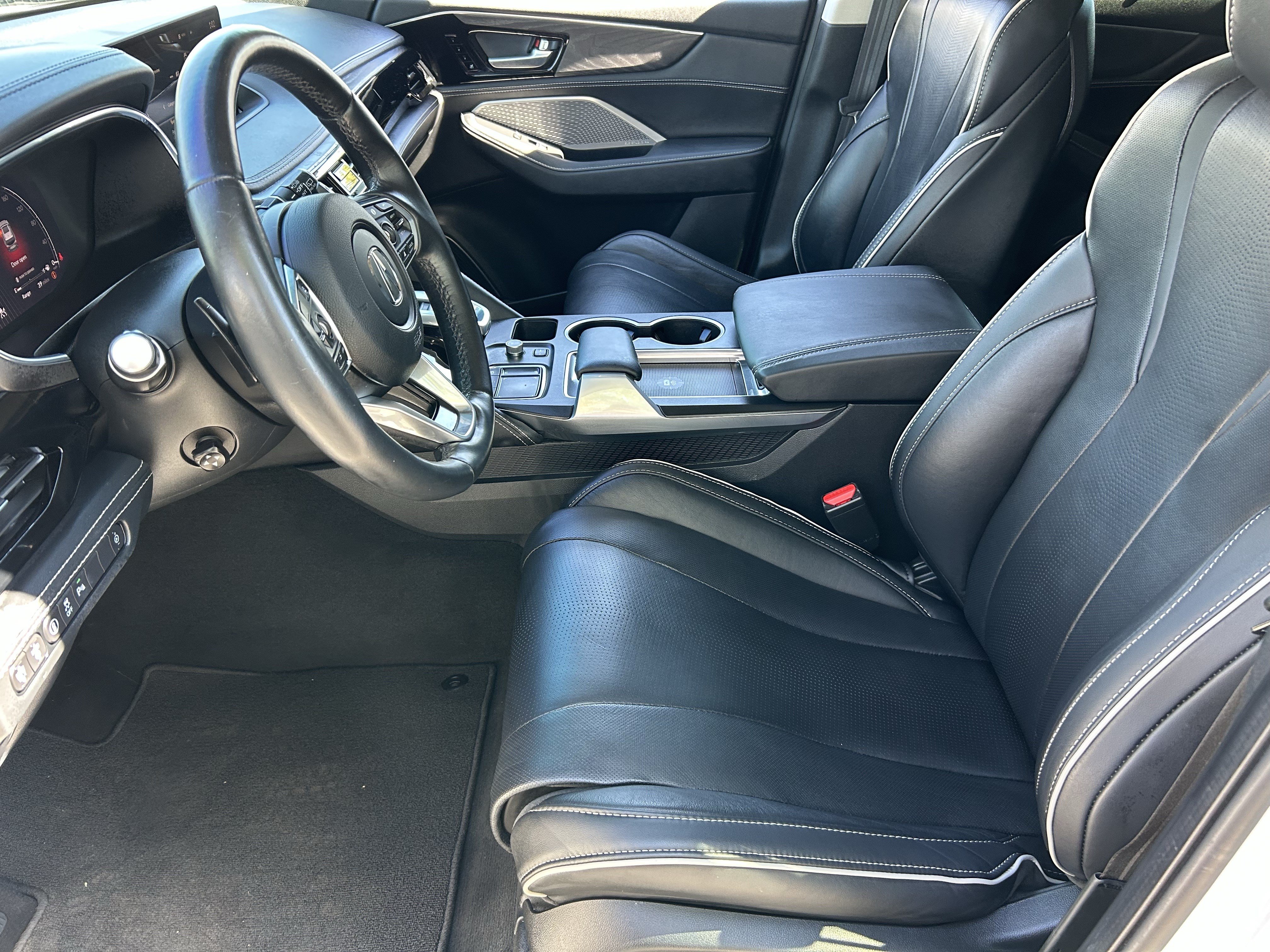 Used 2023 Acura MDX w/ Advance Package AWD/4WD image 18