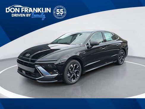 Used 2025 Hyundai Sonata SEL image 1