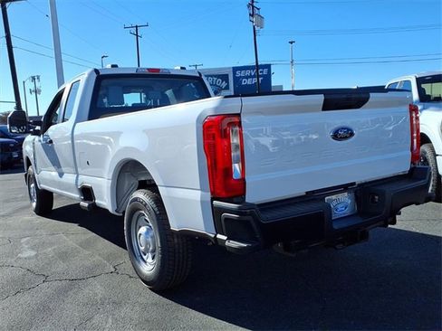 New 2026 Ford F250 XL image 4
