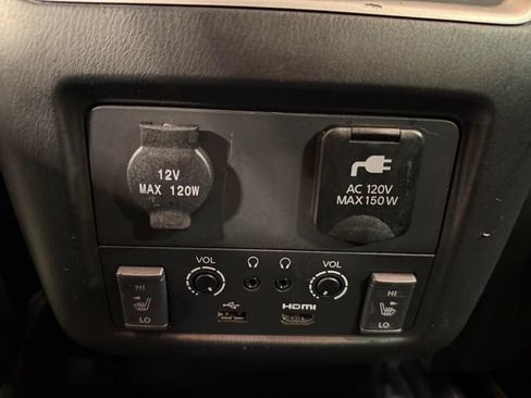 Used 2019 INFINITI QX60 Luxe w/ Sensory Package AWD/4WD image 41