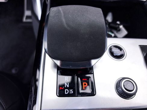 Used 2023 Land Rover Range Rover SE AWD/4WD image 28