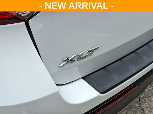 Used 2021 Ford Explorer XLT w/ Equipment Group 202A AWD/4WD image 12