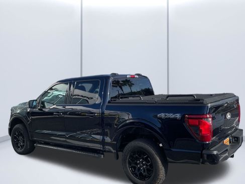 Used 2026 Ford F150 XLT w/ XLT Black Appearance Package image 6