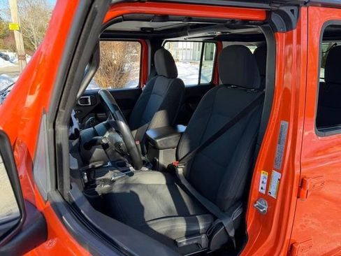 Used 2019 Jeep Wrangler Unlimited Sport S image 20