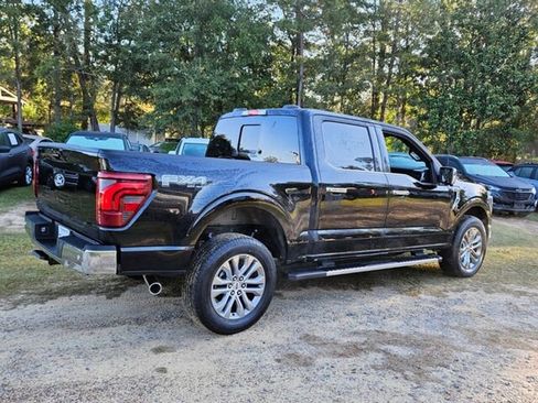 New 2025 Ford F150 Lariat w/ Equipment Group 502A High image 11