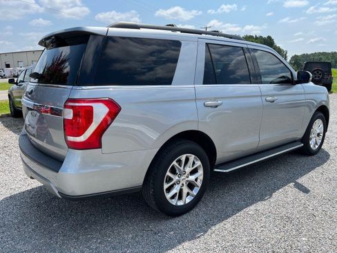 Used 2021 Ford Expedition XLT AWD/4WD image 7
