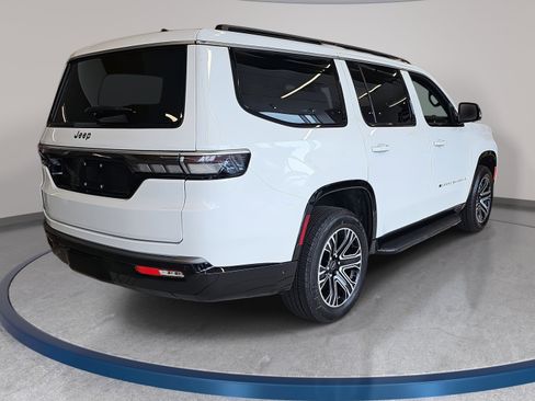 New 2026 Jeep Grand Wagoneer 4WD image 5