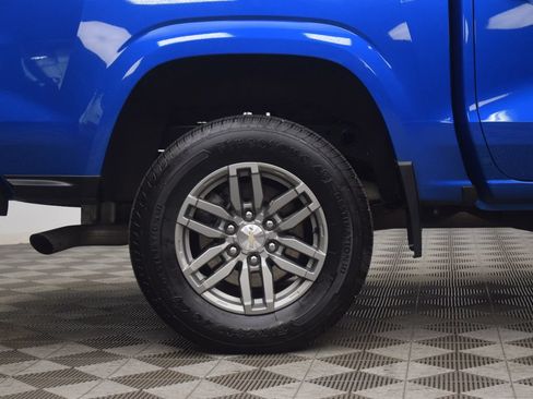 Used 2024 Chevrolet Colorado LT w/ LT Convenience Package RWD image 32
