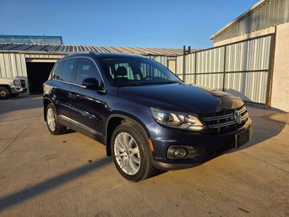 Used 2016 Volkswagen Tiguan SE