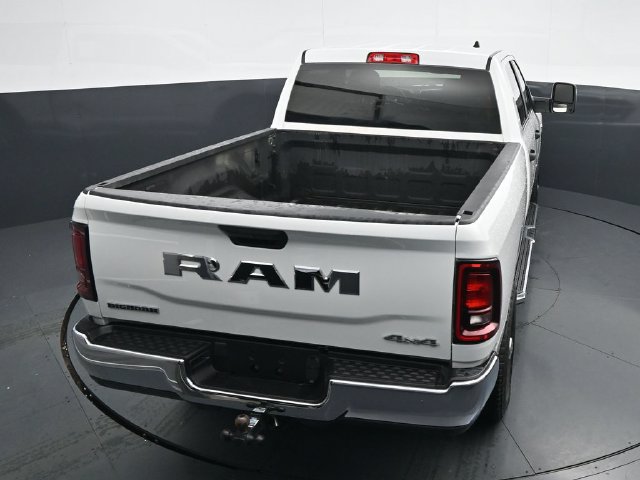 Used 2025 RAM 2500 Big Horn AWD/4WD image 23