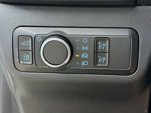 Used 2025 Ford Escape ST-Line w/ Equipment Group 301A FWD image 26