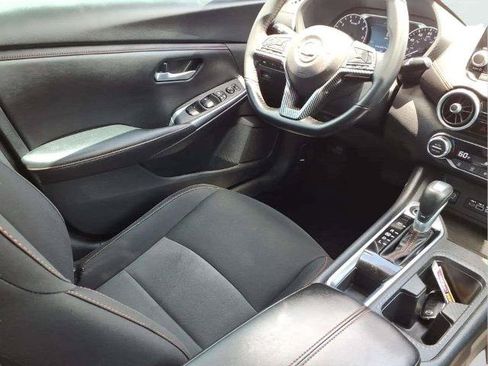 Certified 2024 Nissan Sentra SR FWD image 10