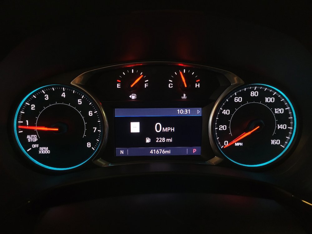 Used 2022 Chevrolet Equinox RS w/ RS Leather Package FWD image 23