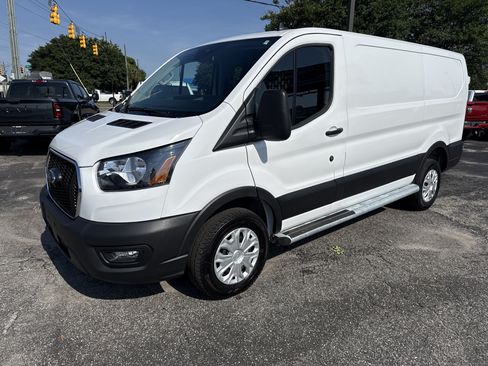 Used 2025 Ford Transit 250 Low Roof w/ Exterior Upgrade Package RWD image 4