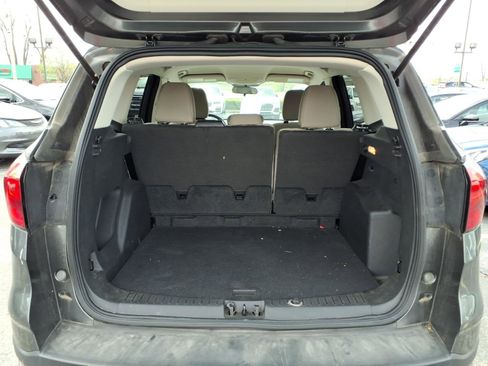Used 2019 Ford Escape SE FWD image 30