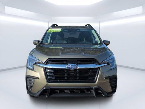 Used 2025 Subaru Ascent Premium AWD/4WD image 8