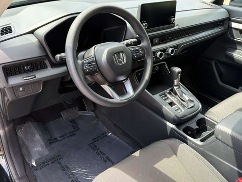 Used 2025 Honda CR-V LX image 4
